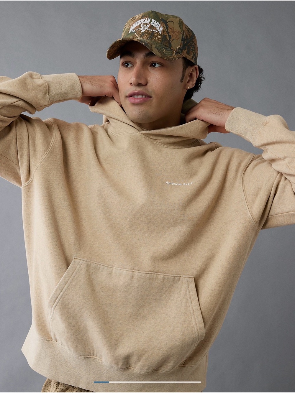 American Eagle Outfitters Men's LARGE 24/7 Luxe Beige/Tan Hoodie - Pullover